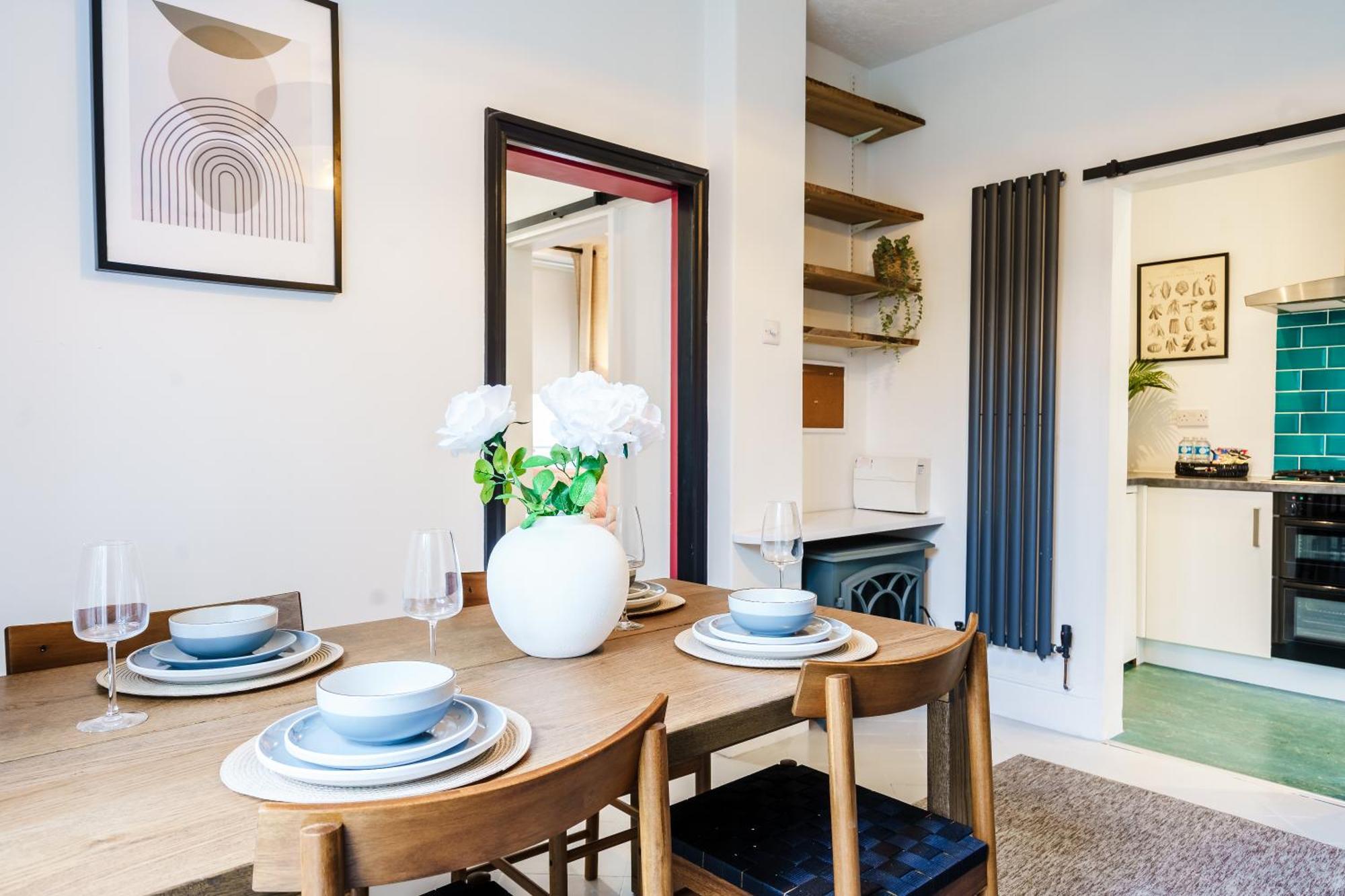 Inspohome Pontcanna Haven 2-Bed House Garden Netflix Games Freeparking Кардифф Экстерьер фото